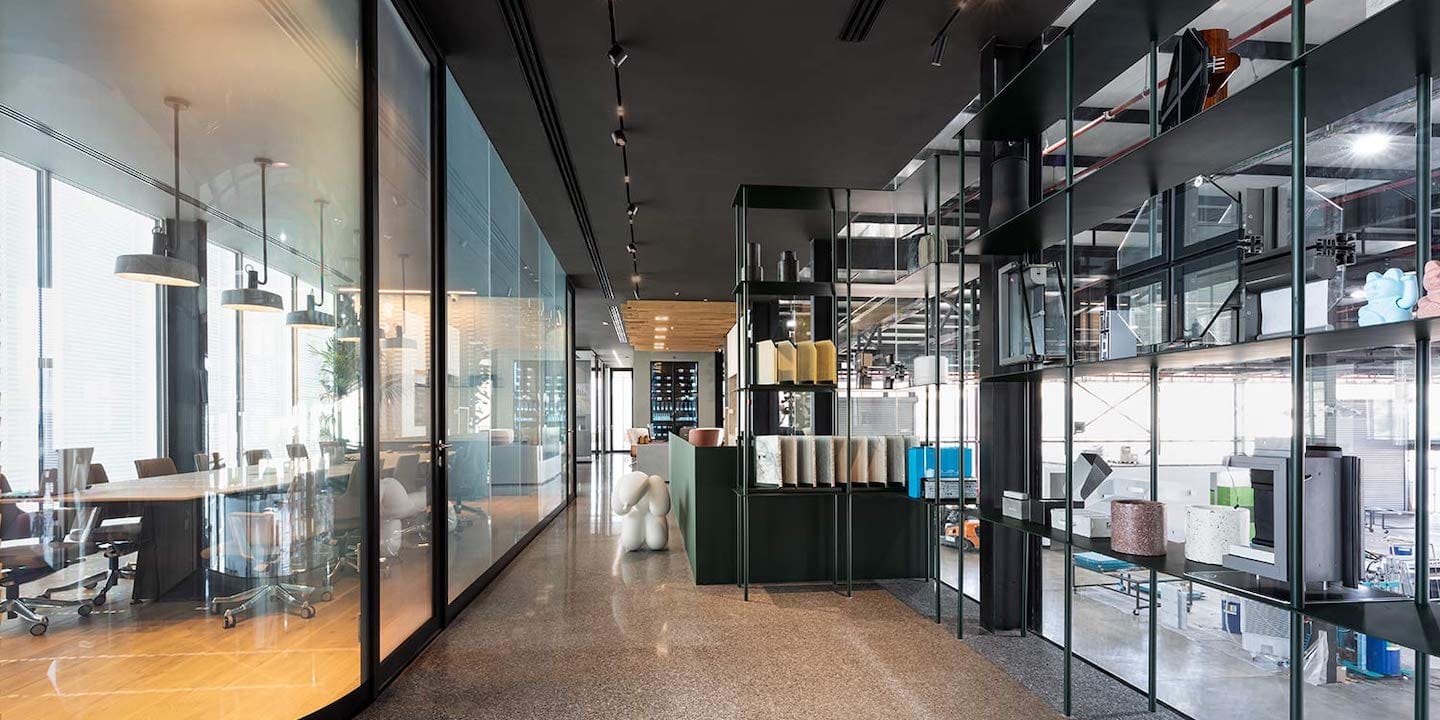 AluminumConstruction_0K5A1977s-1