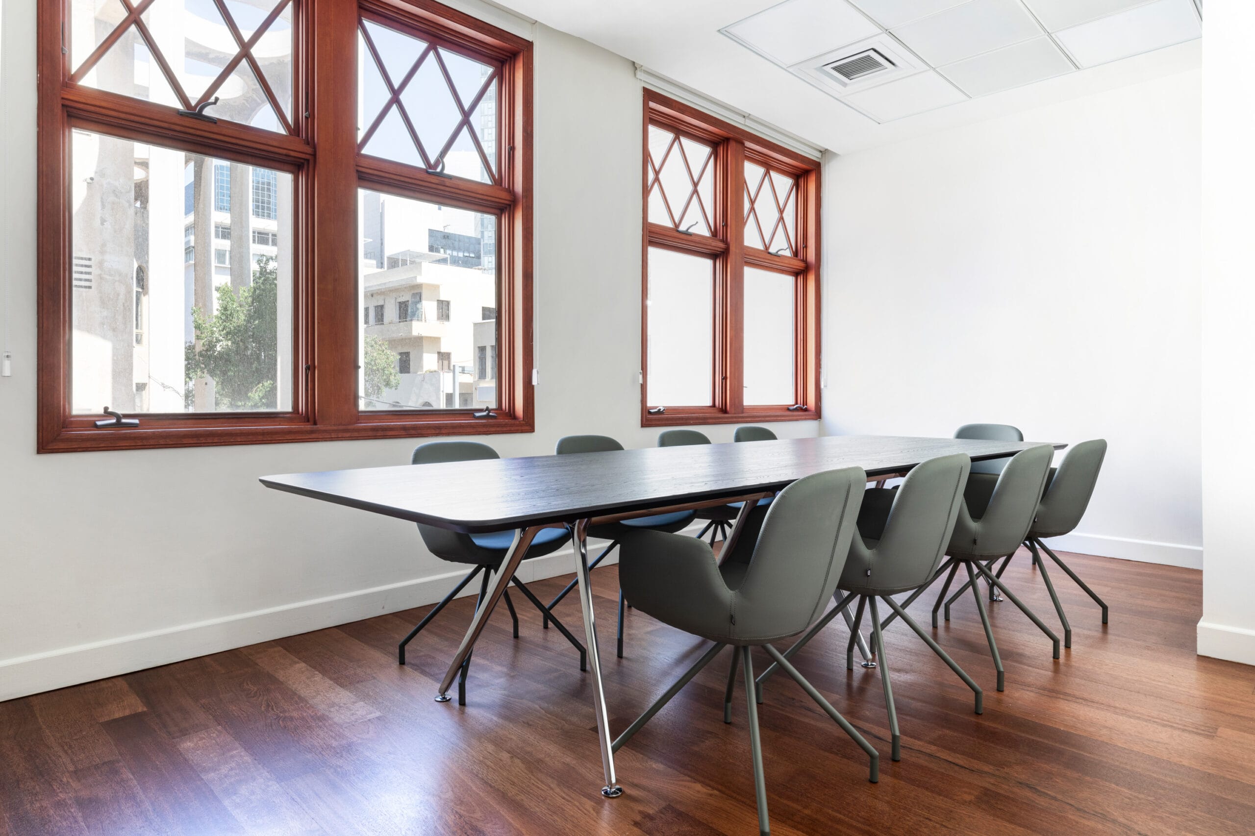 Bank_Jerus_0K5A2394_No-scaled-2