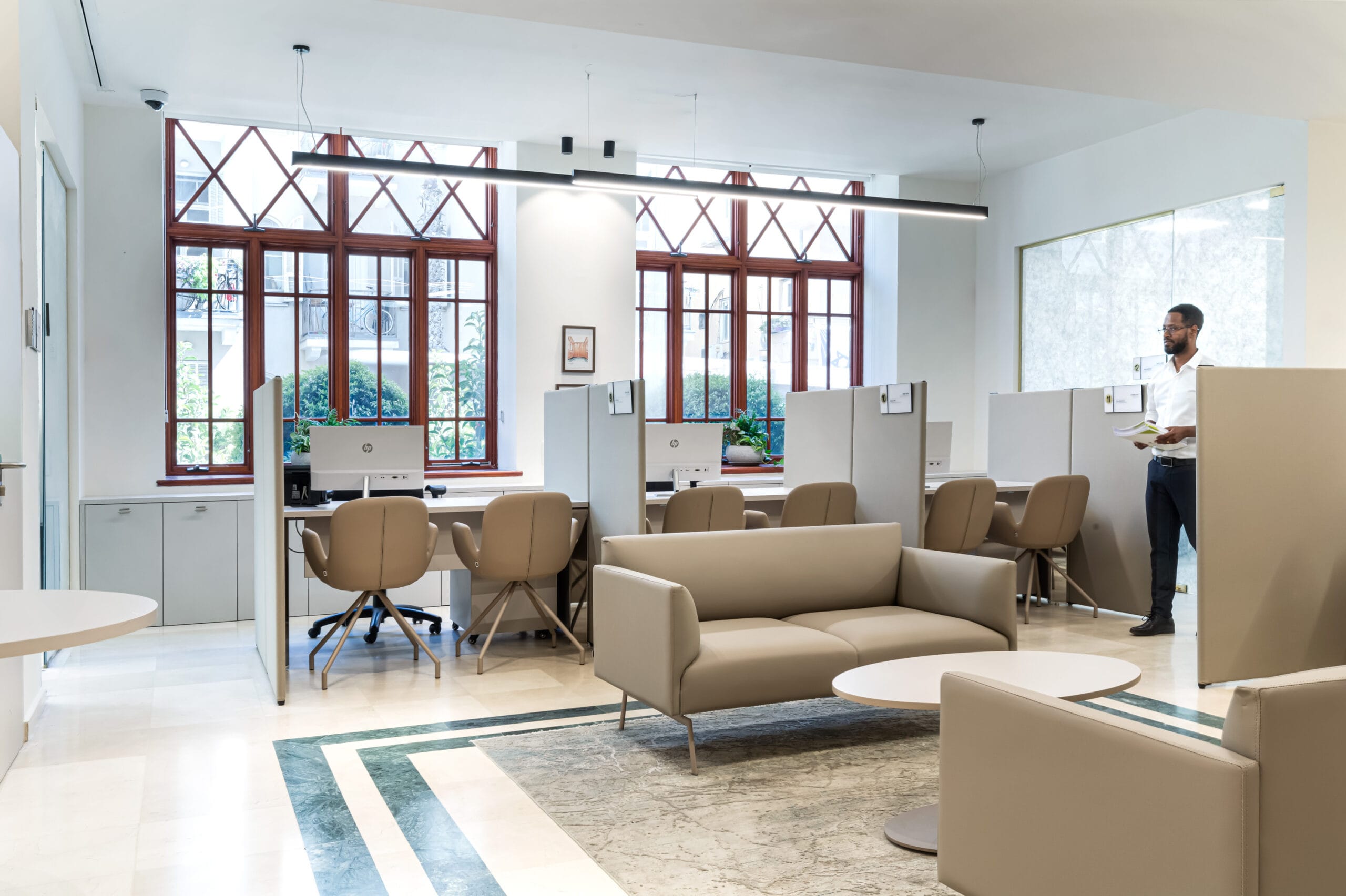 Bank_Jerus_0K5A2408-2-scaled-2