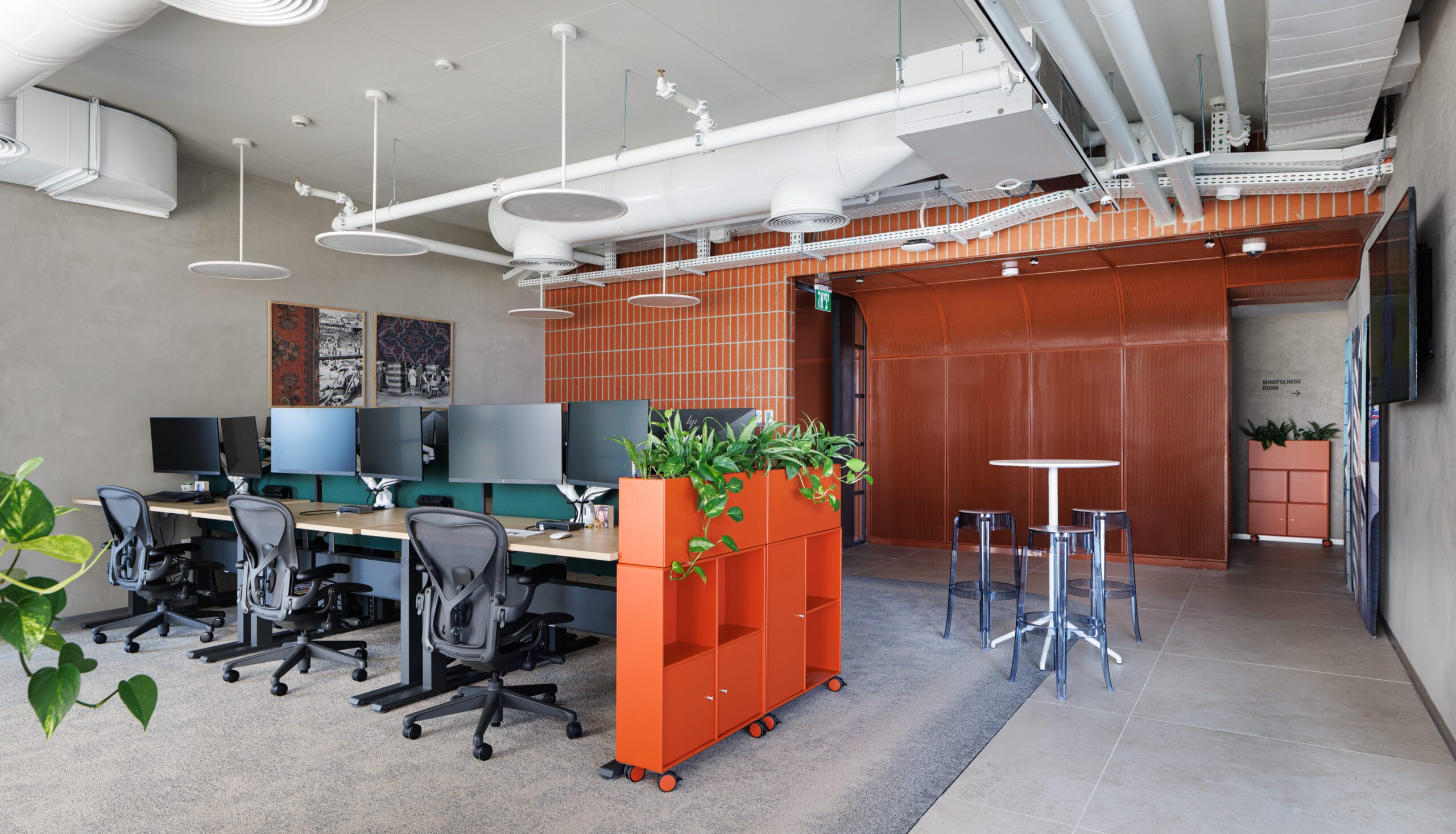 Linkedin-photo-by-Shai-Epstein_39A-scaled-1