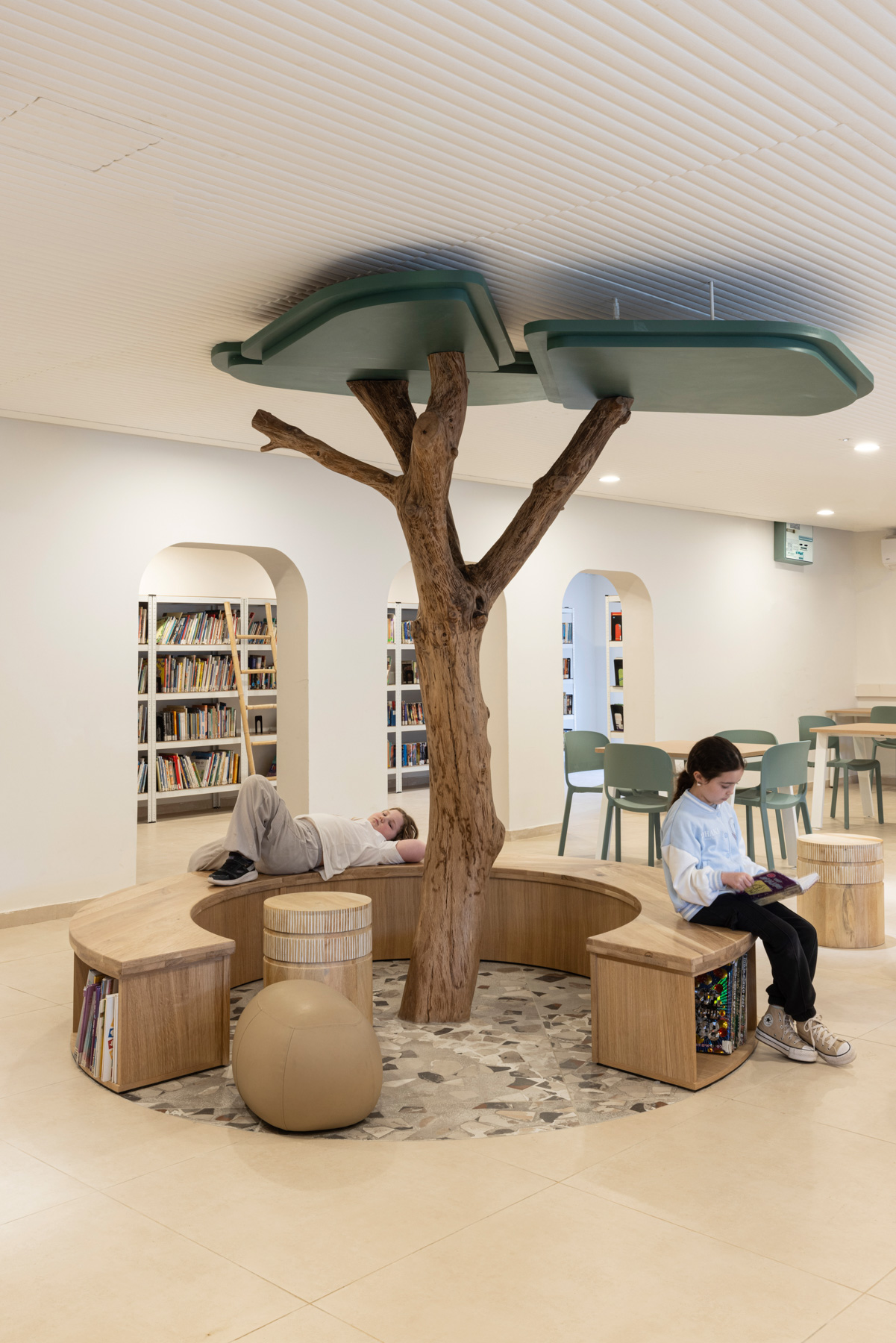 Mashabey_Sade_0M4A9154_C-1-3