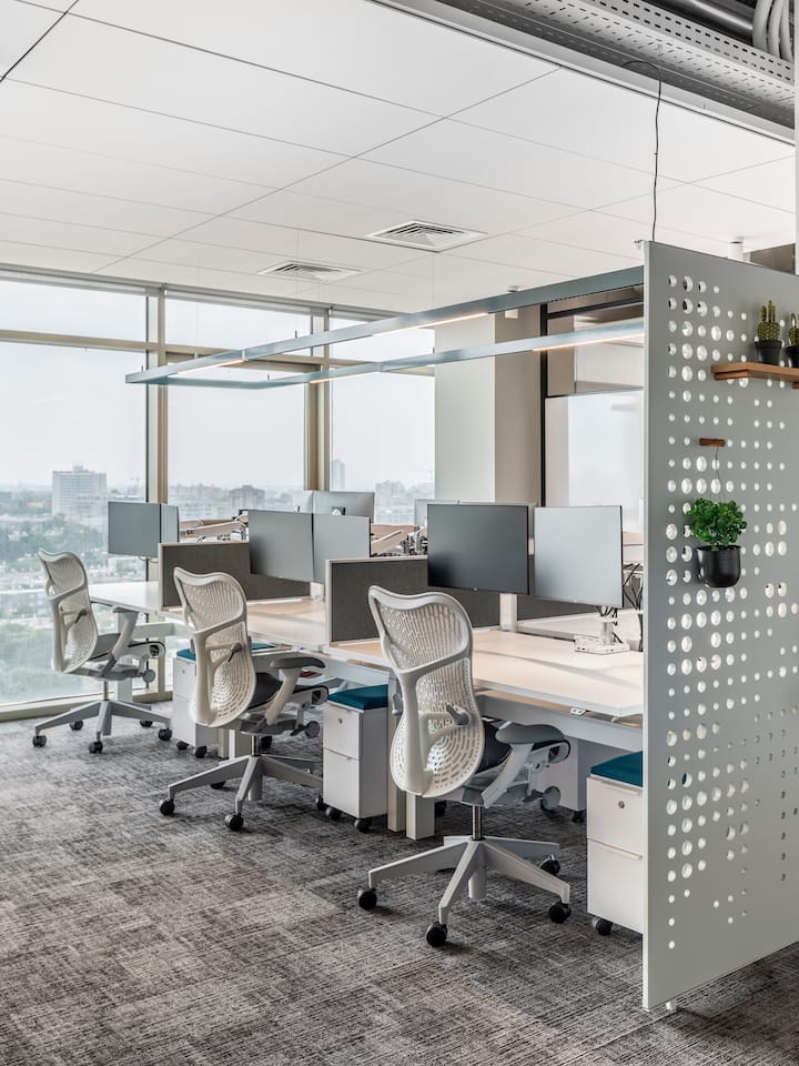 Peled-Studios-Forcepoint_-720x960-1