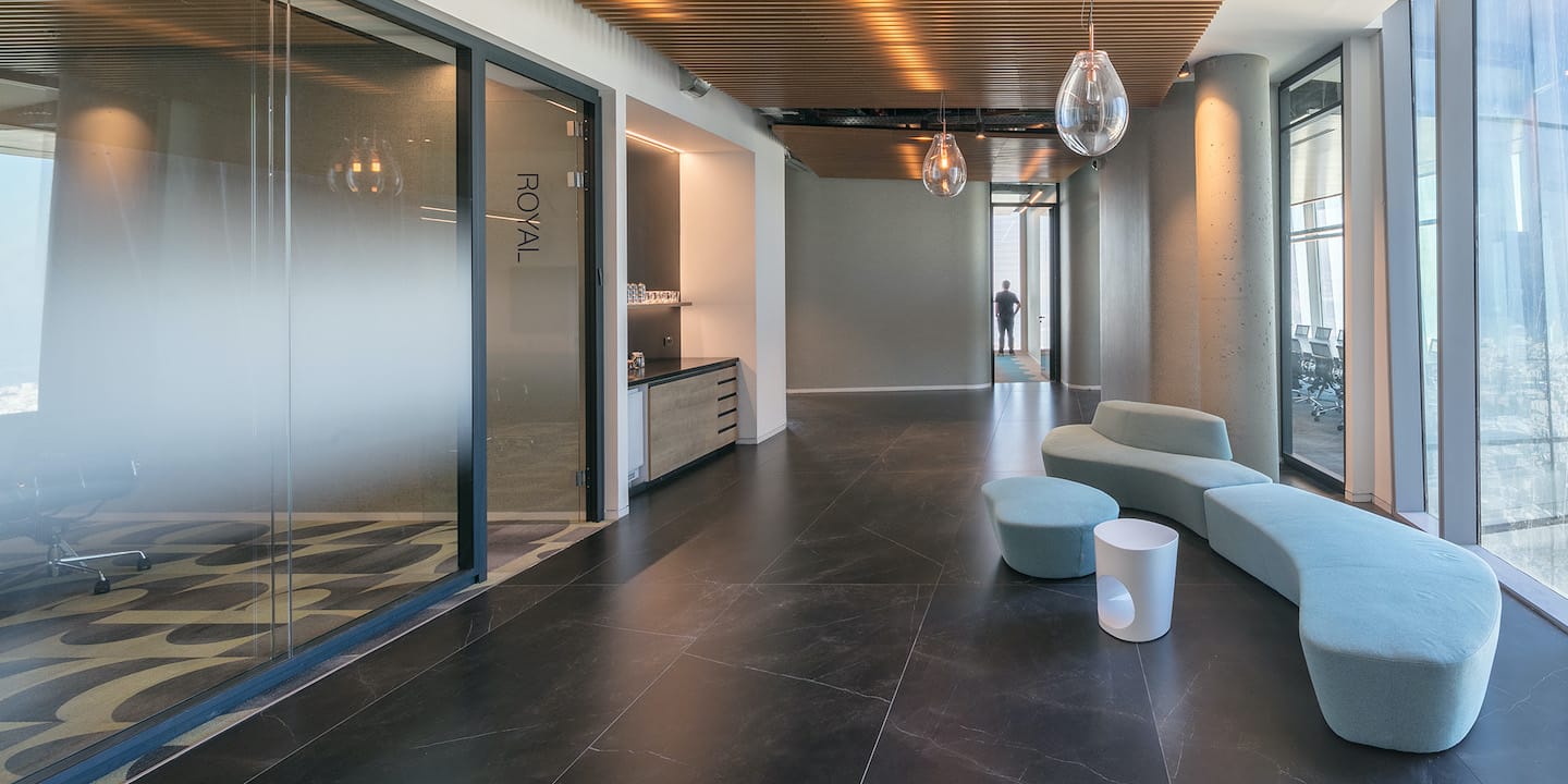 Polar-Sofa-Pearl-Cohen-1440x720-1