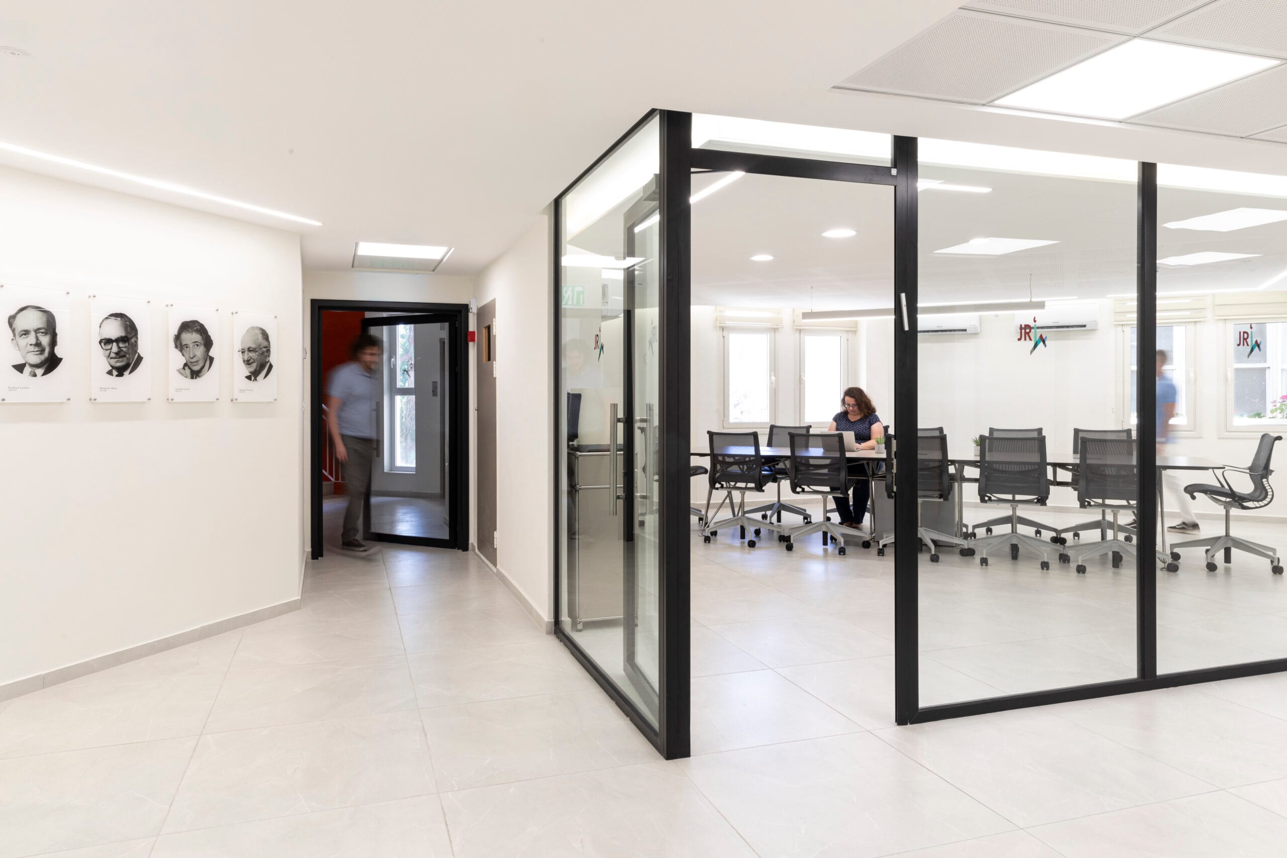 Robinson_0K5A3549-scaled-2