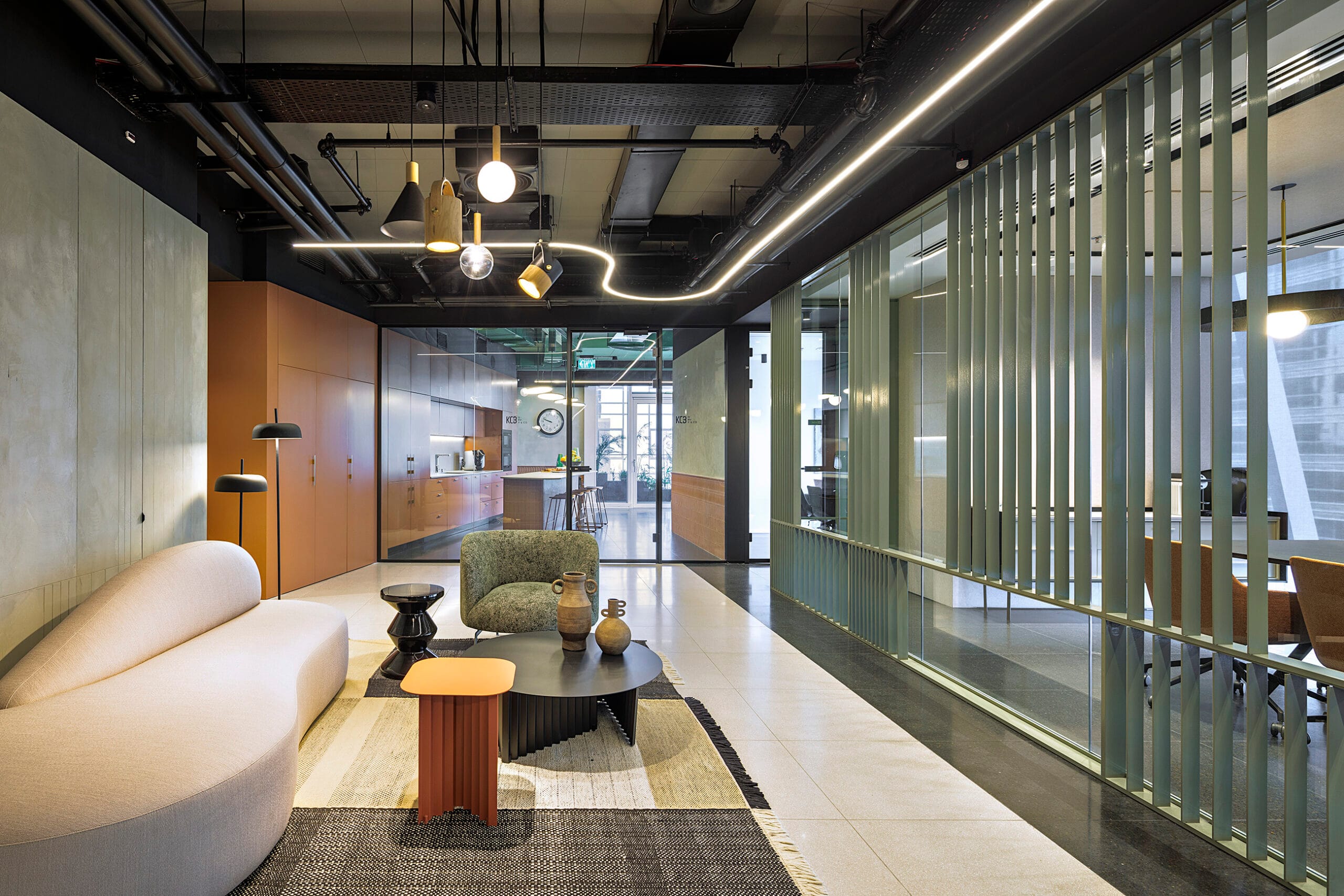 UTP_AH_KCB-1-1-scaled-2