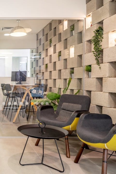 YP_8558-HDR-480x720-1