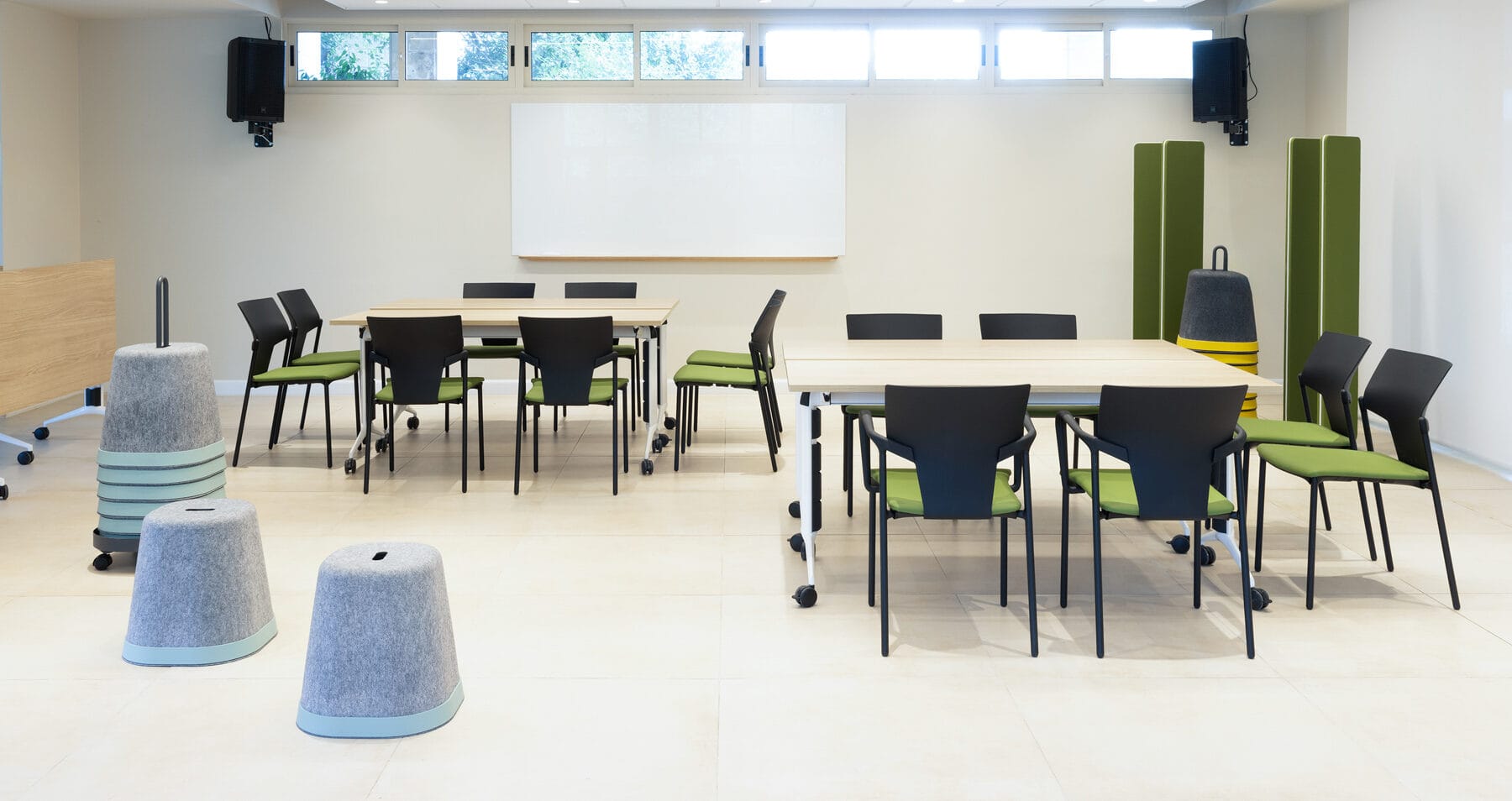 aktiva-עם-מושב-מרופדscreen-360-actiutrama-actiu-e1728815681508-2