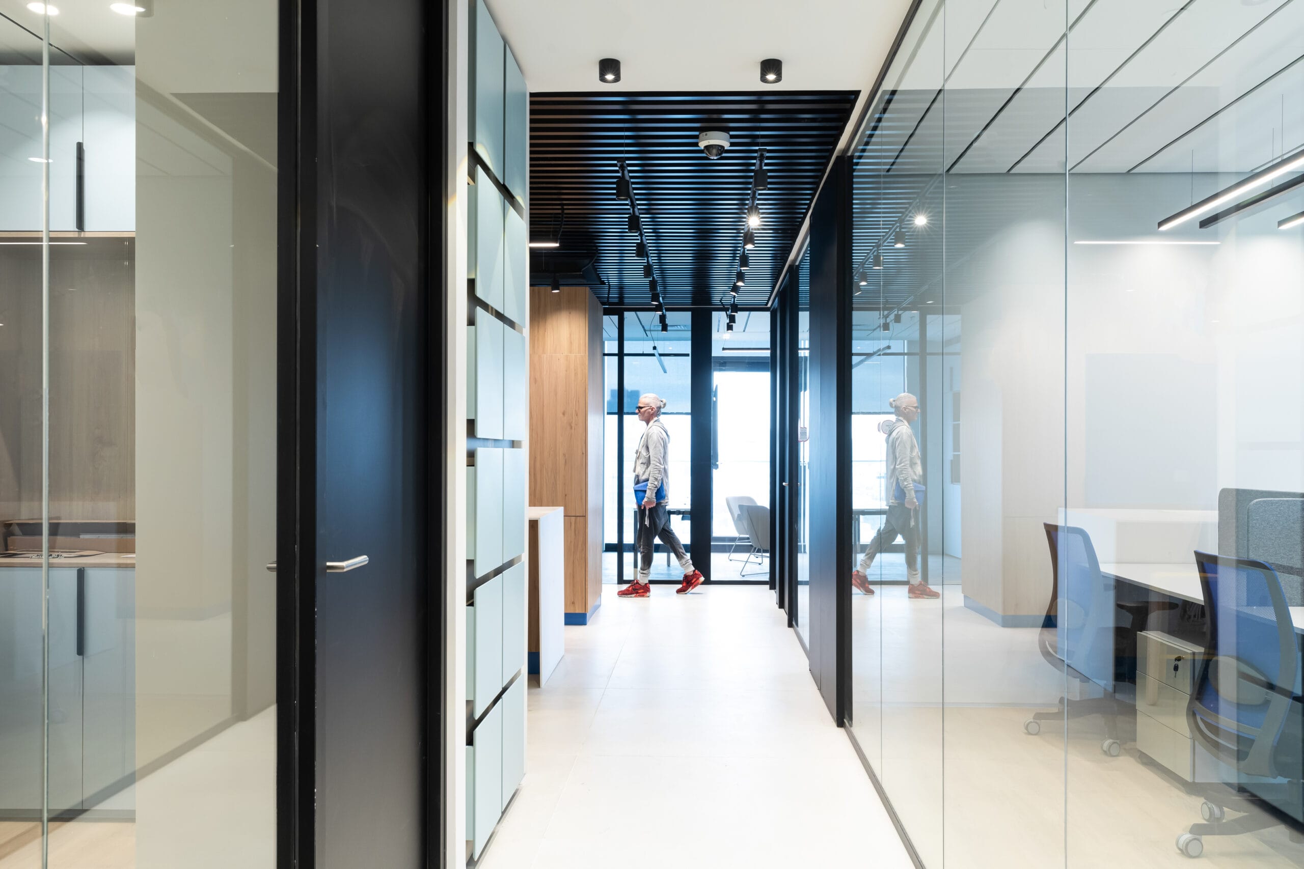 anggun-chair-meryfairNOA-BENCH-RAIOnoa-pedestal-2-scaled-3