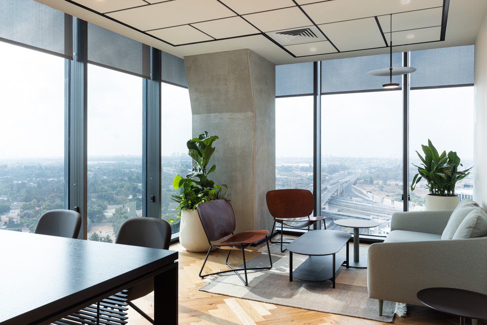 boom sofe+theo table+noa table b&t (2)