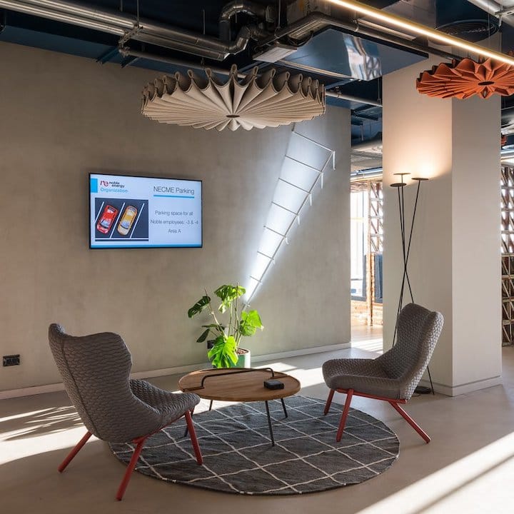 buzzi-pleats-6-720x720-1-1