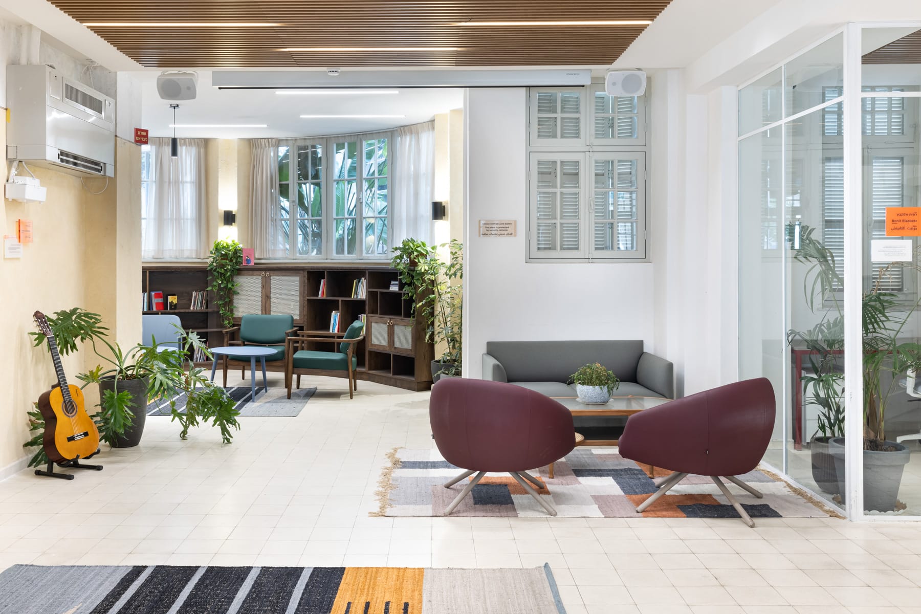 dion-armchairled-sofa-doublebonny-by-bt-4