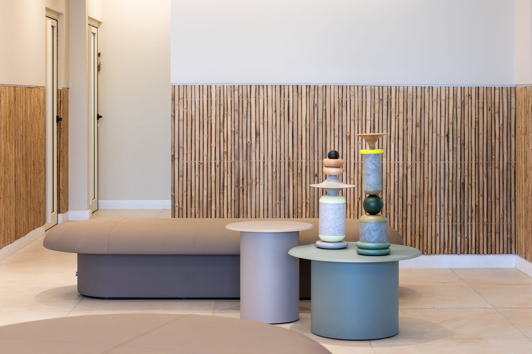 drage-table-btdrage-sofa-bt-1