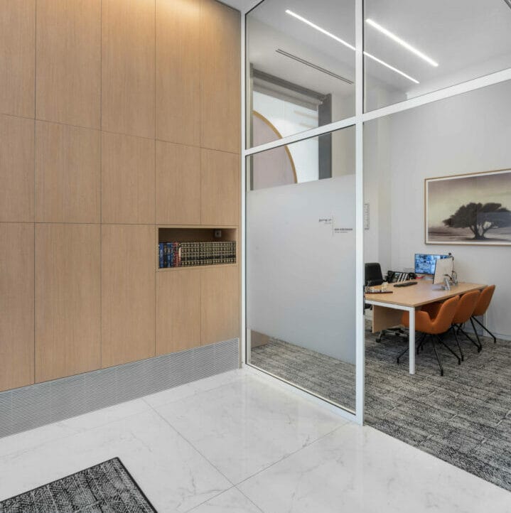 dsc_6579-copy_optimized-scaled-e1672561703641