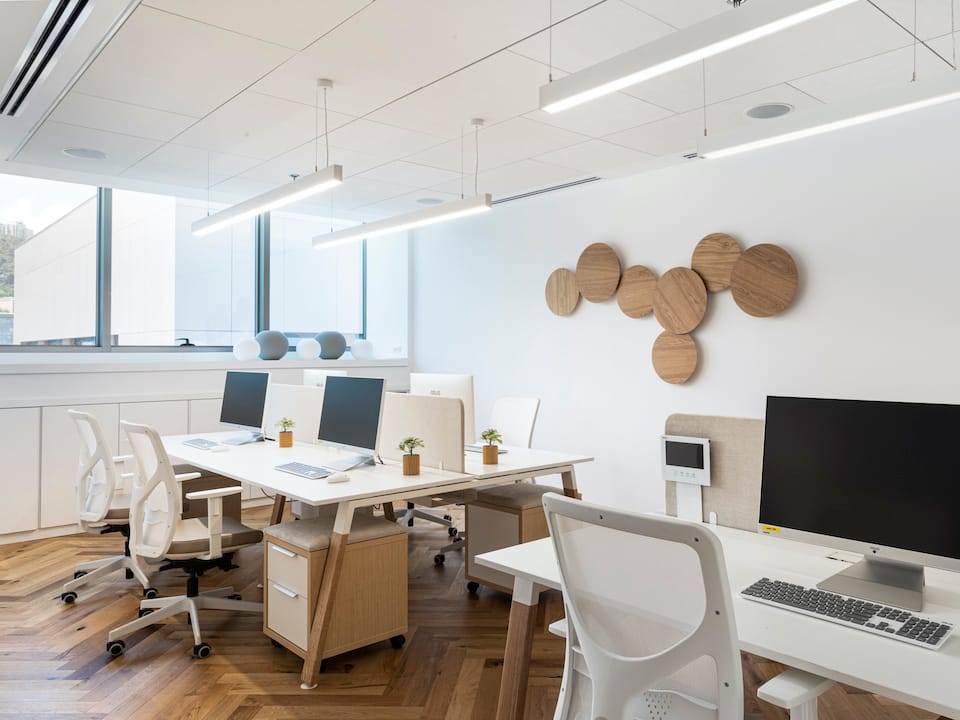 endow-wood-benchelika-chairארגז-מגירותעגלתמחיצה-פיטרו-1