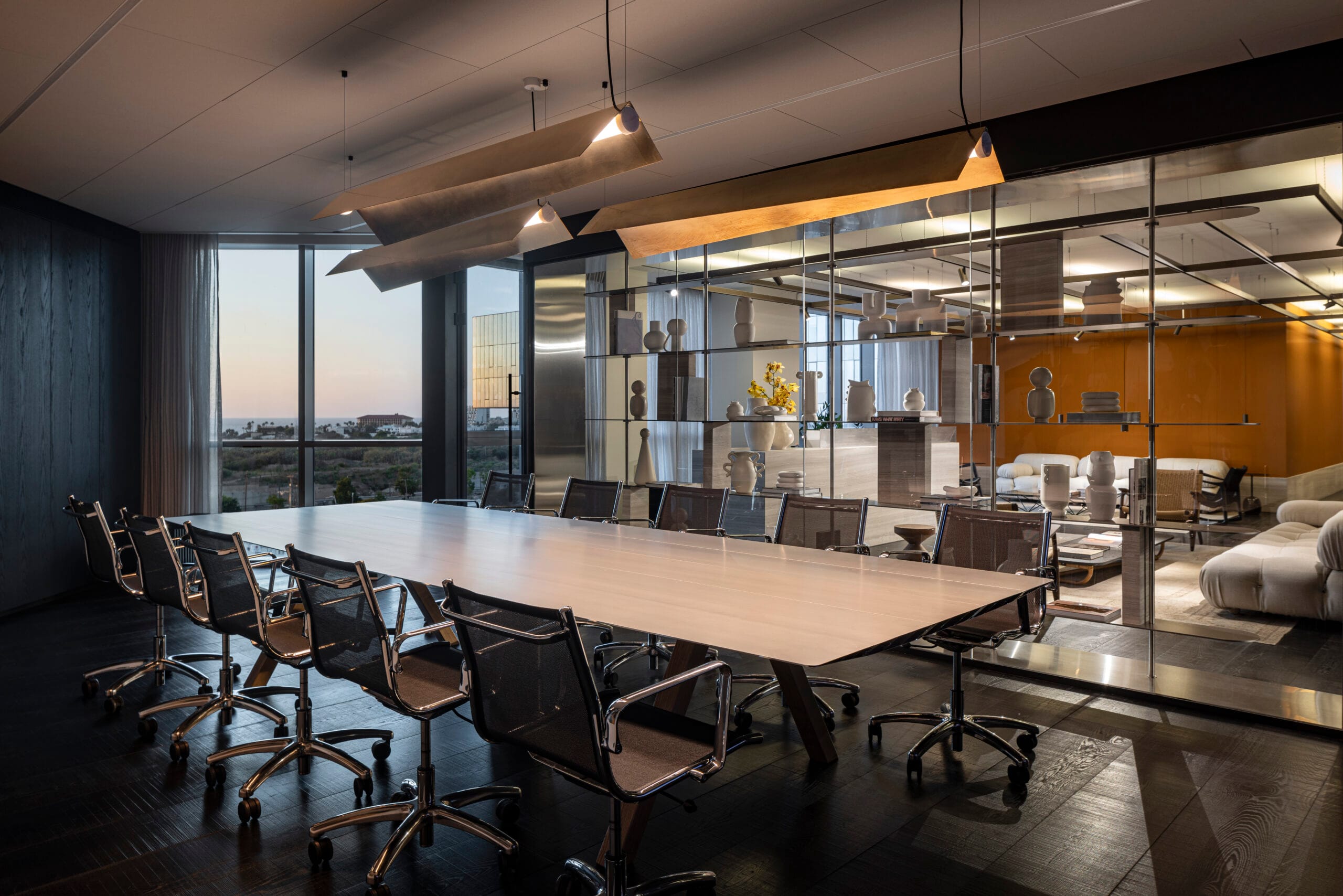 light-chair-luxy-3-scaled-3