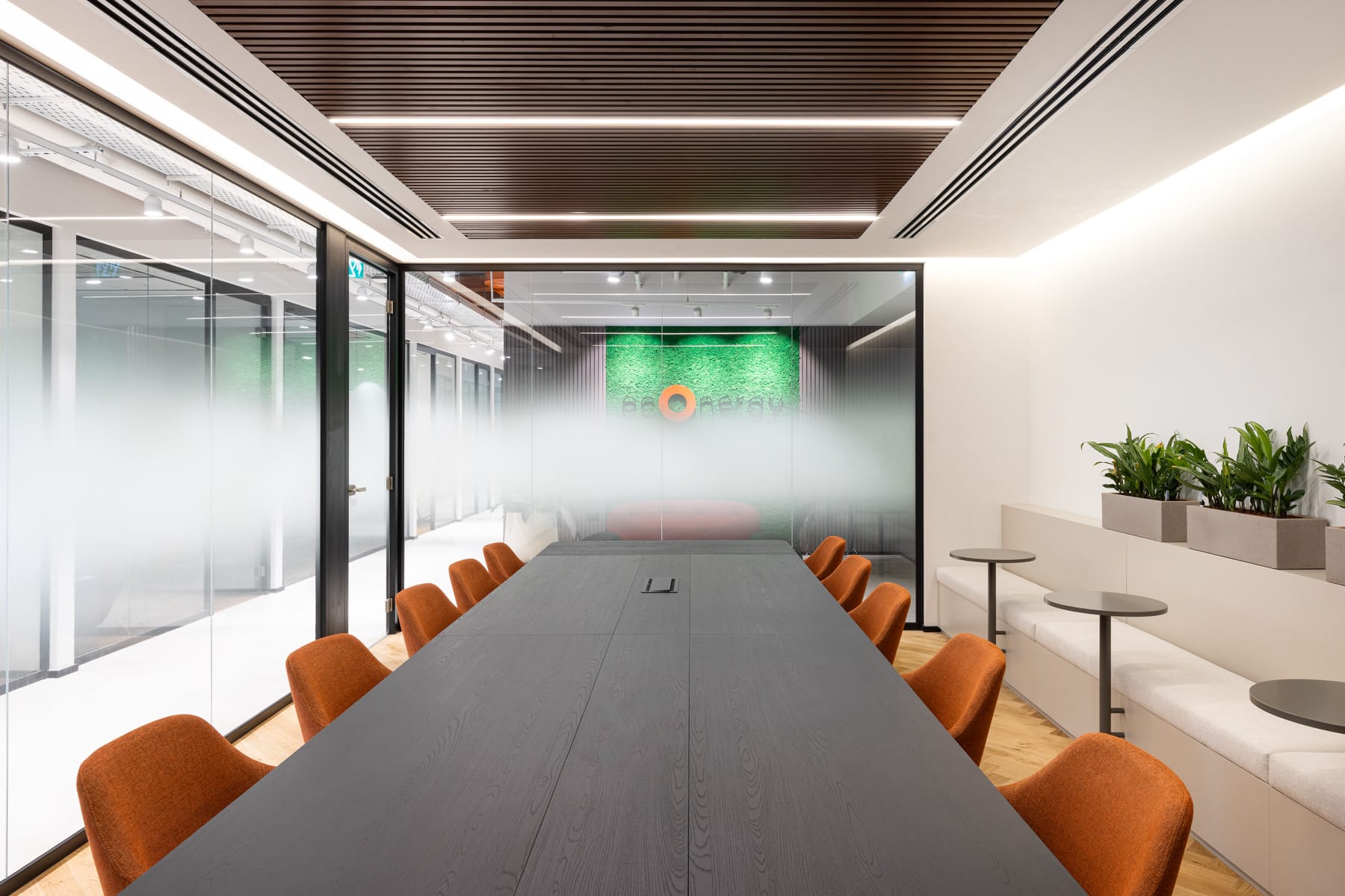 nature-meeting-table-pitarolamy-chair-BT-2-1