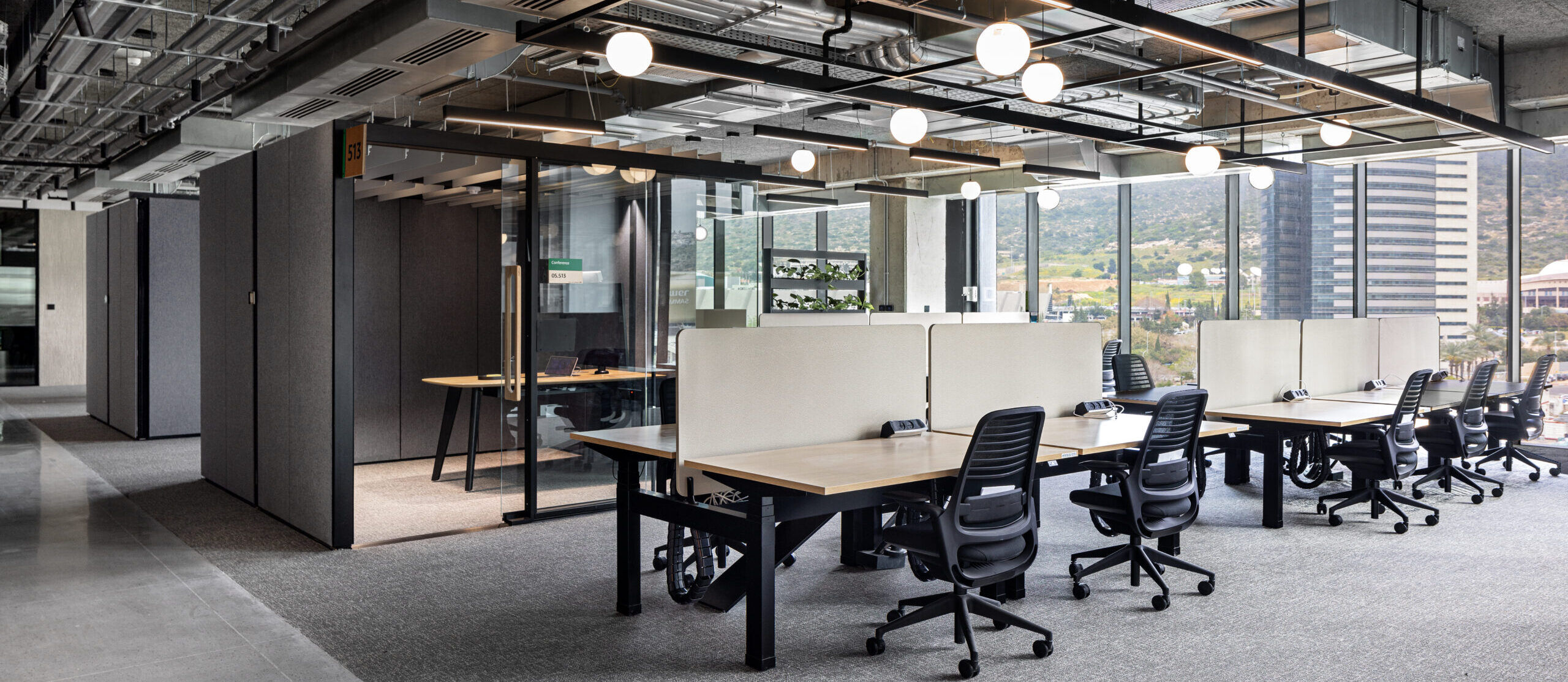 nevi-by-hermanmiller-8-1-scaled-e1743424707664-6