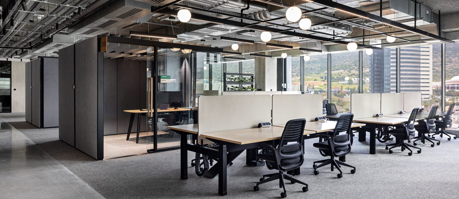 nevi-by-hermanmiller-8-1-scaled-e1743424707664-8