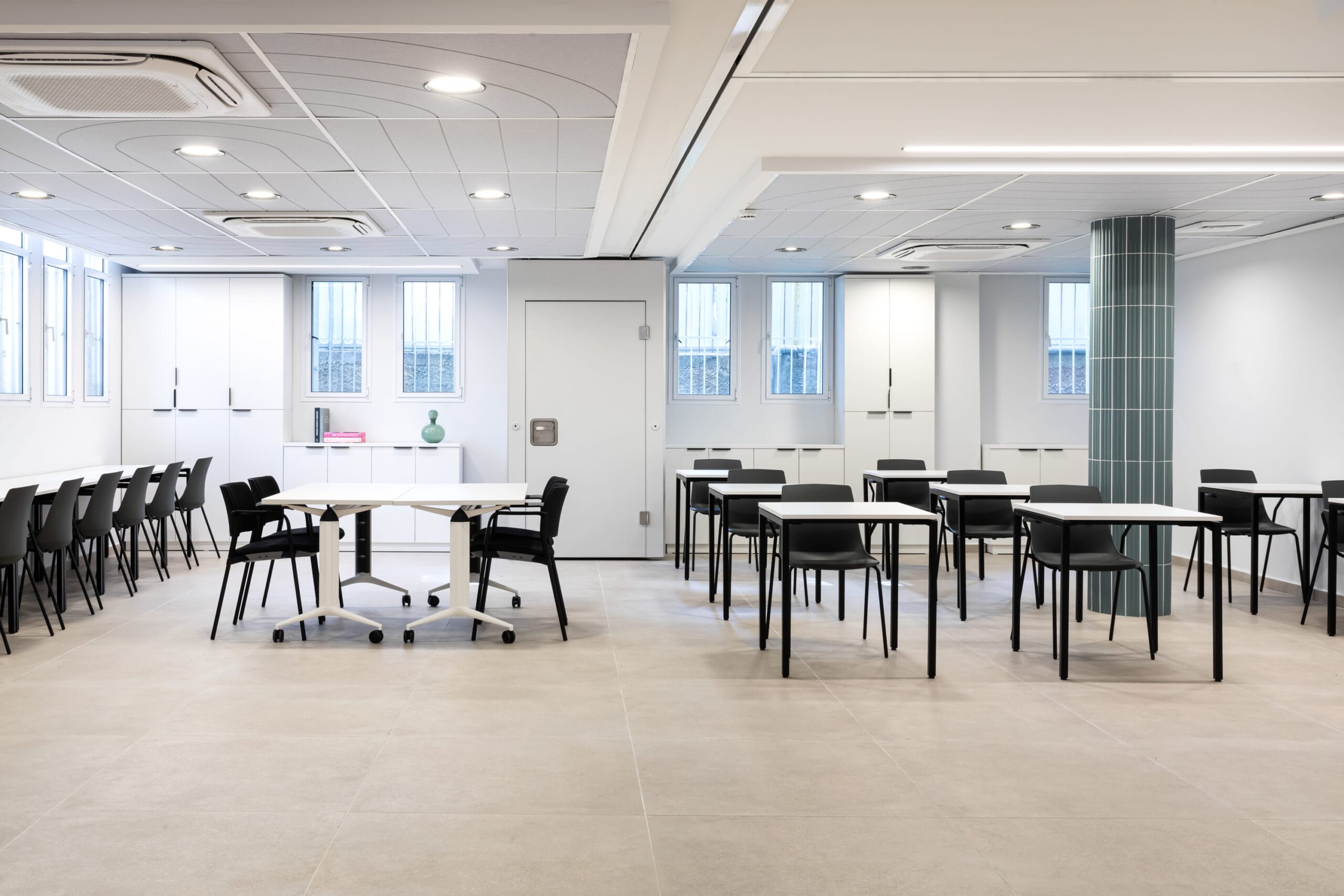 noa-table-7070-raioklc-omptrama-actiu-scaled-6