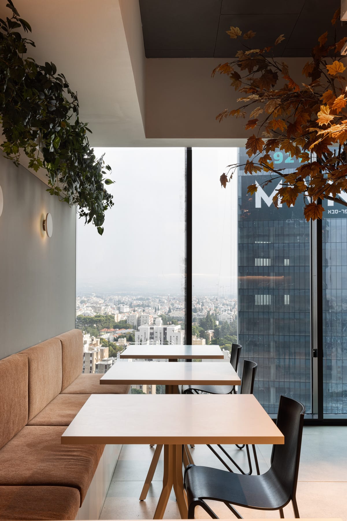 ori-suare-table-pitarozesty-plycollection-6-1