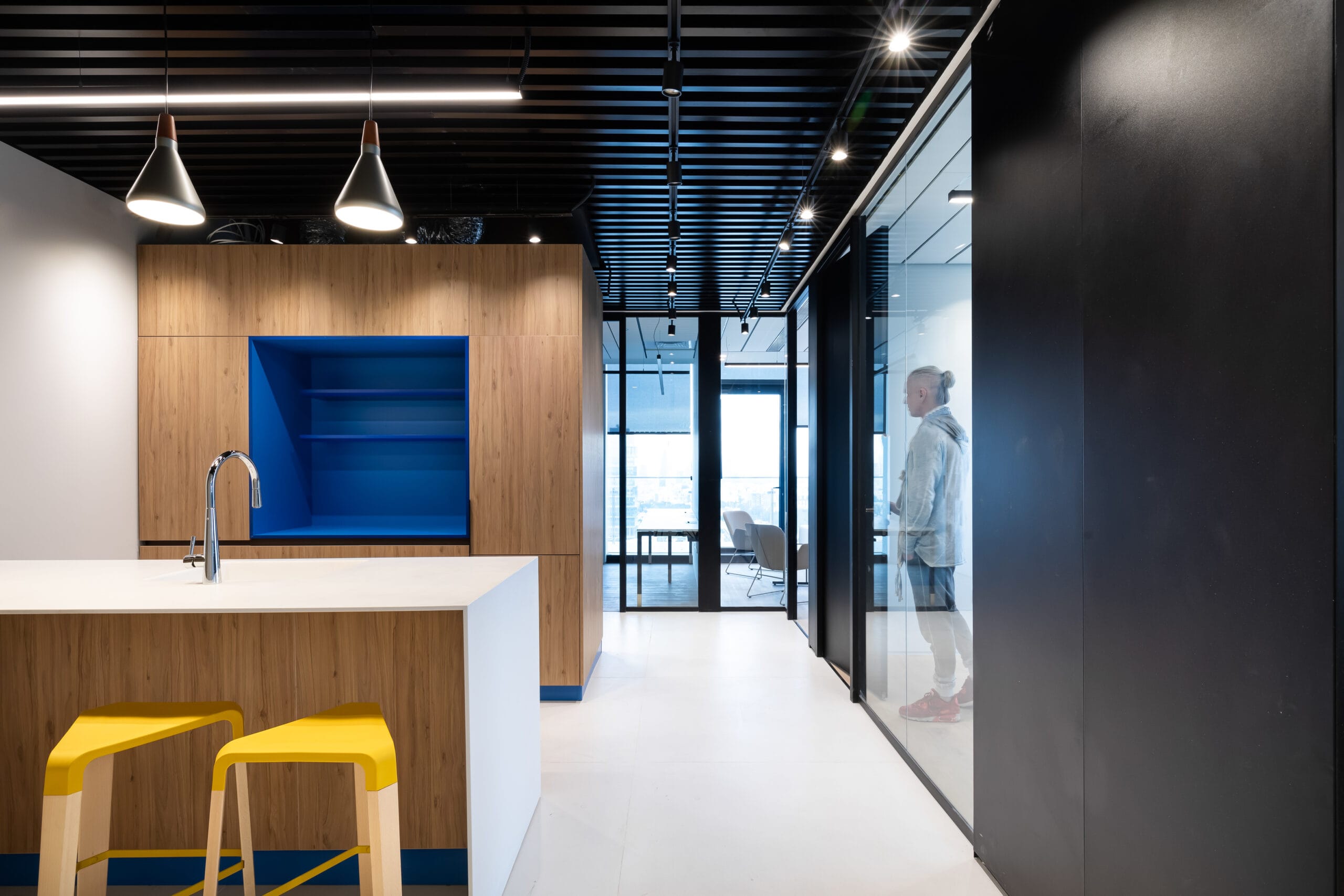 picapau-stool-omp-1-scaled-3