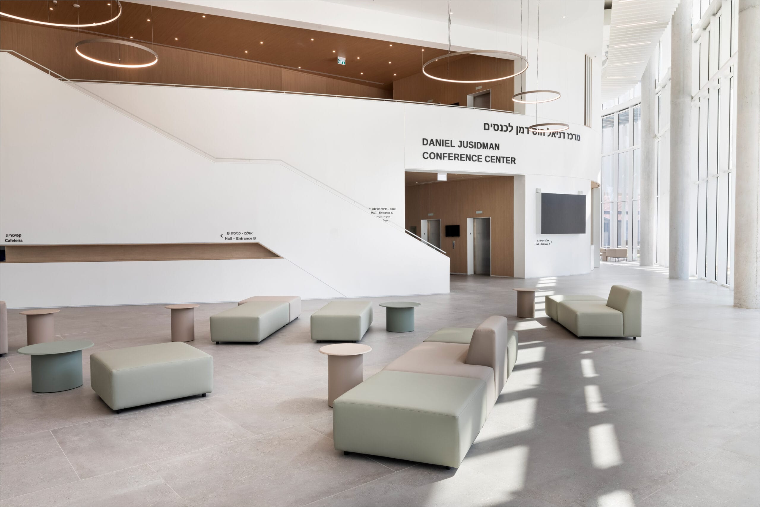 pick-sofa-בייצור-מקומיdrage-table-bt-3-scaled-3