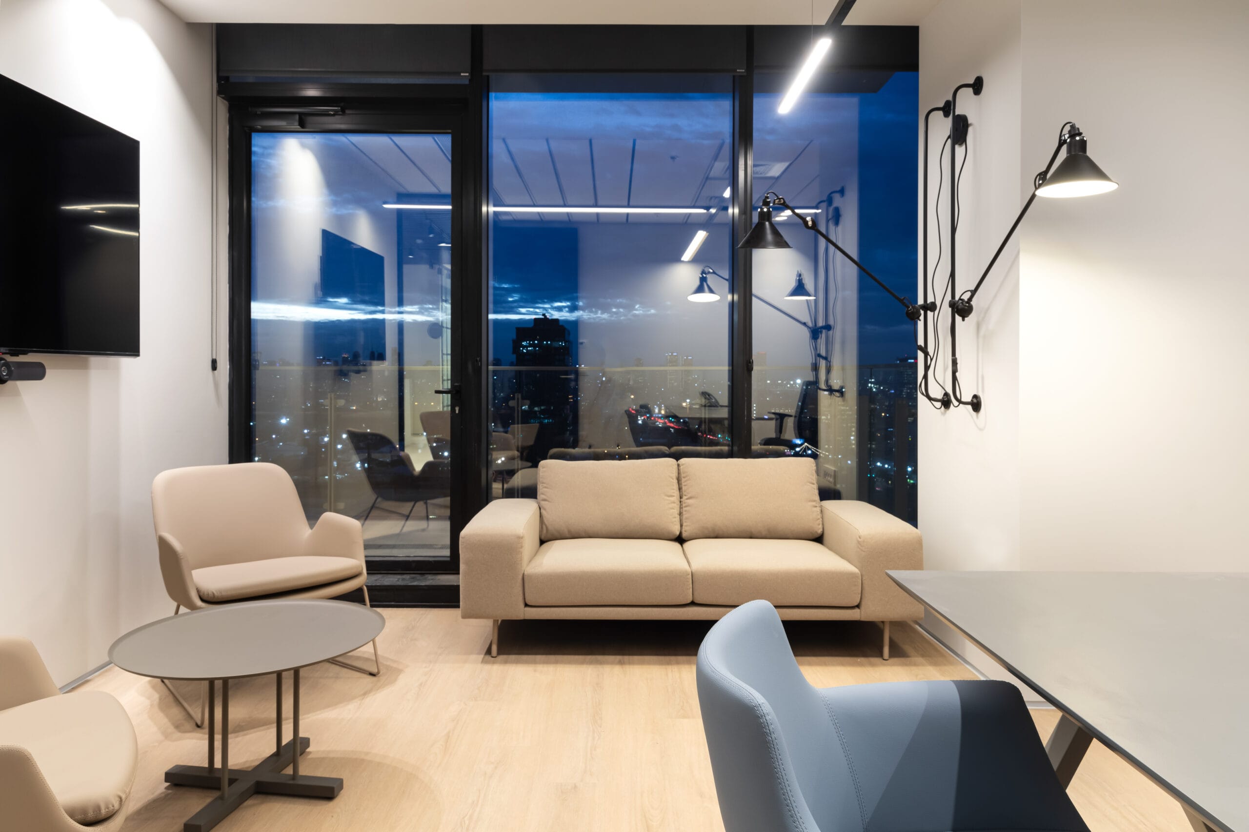 piu-sofedaisy-loungerego-chairsini-low-table-btnature-table-pitaro-3-scaled-3