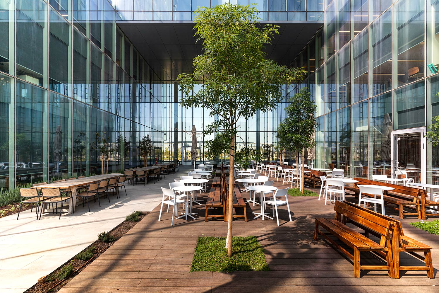 quatro table andrew world (7)