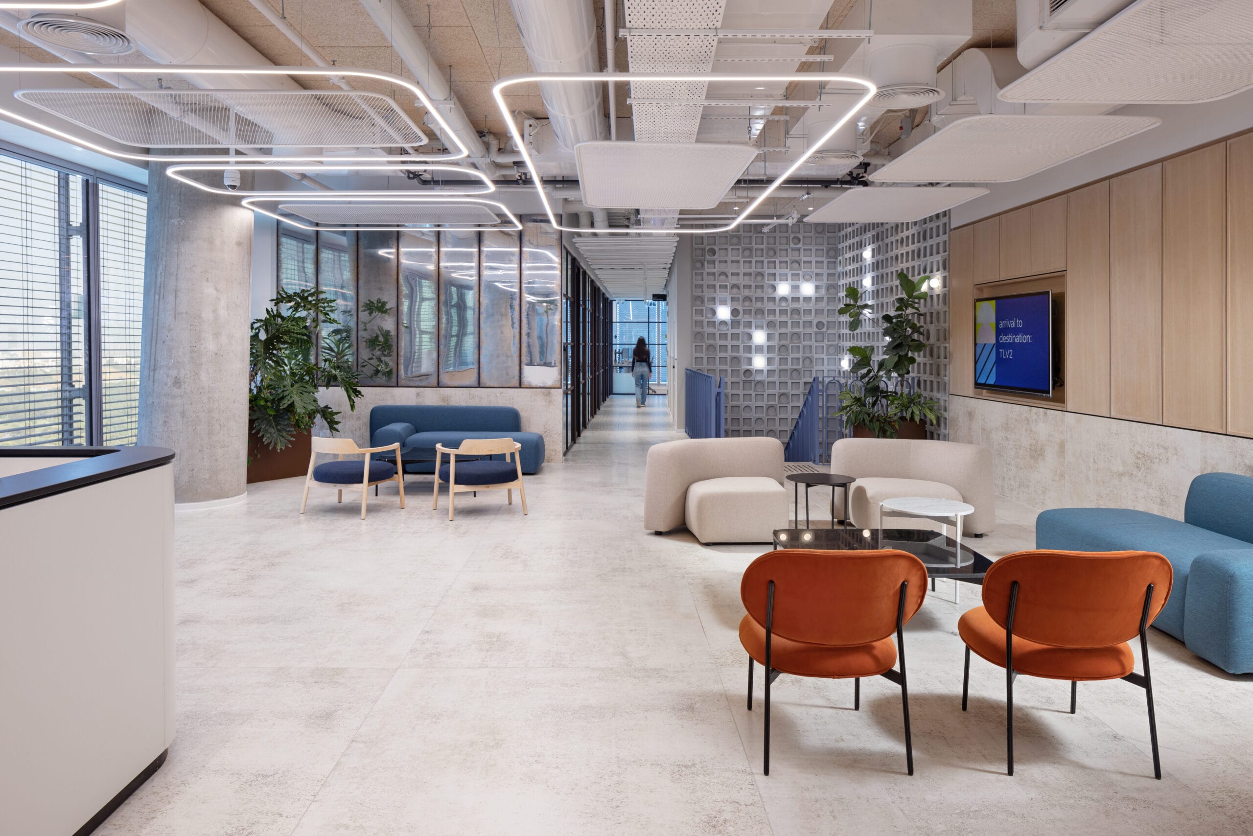 suiseki-la-cividinaAlek-lounge-bt-5-scaled-3