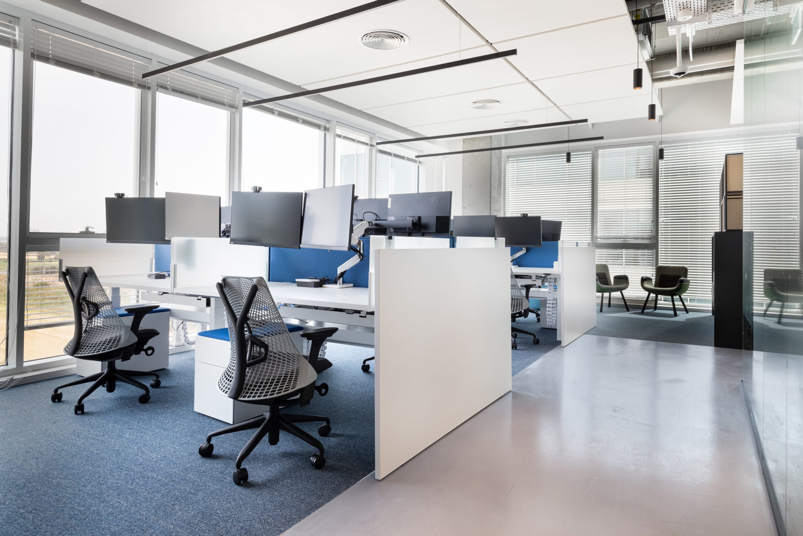 tone-bench-knollsayl-herman-miller-2-scaled-3