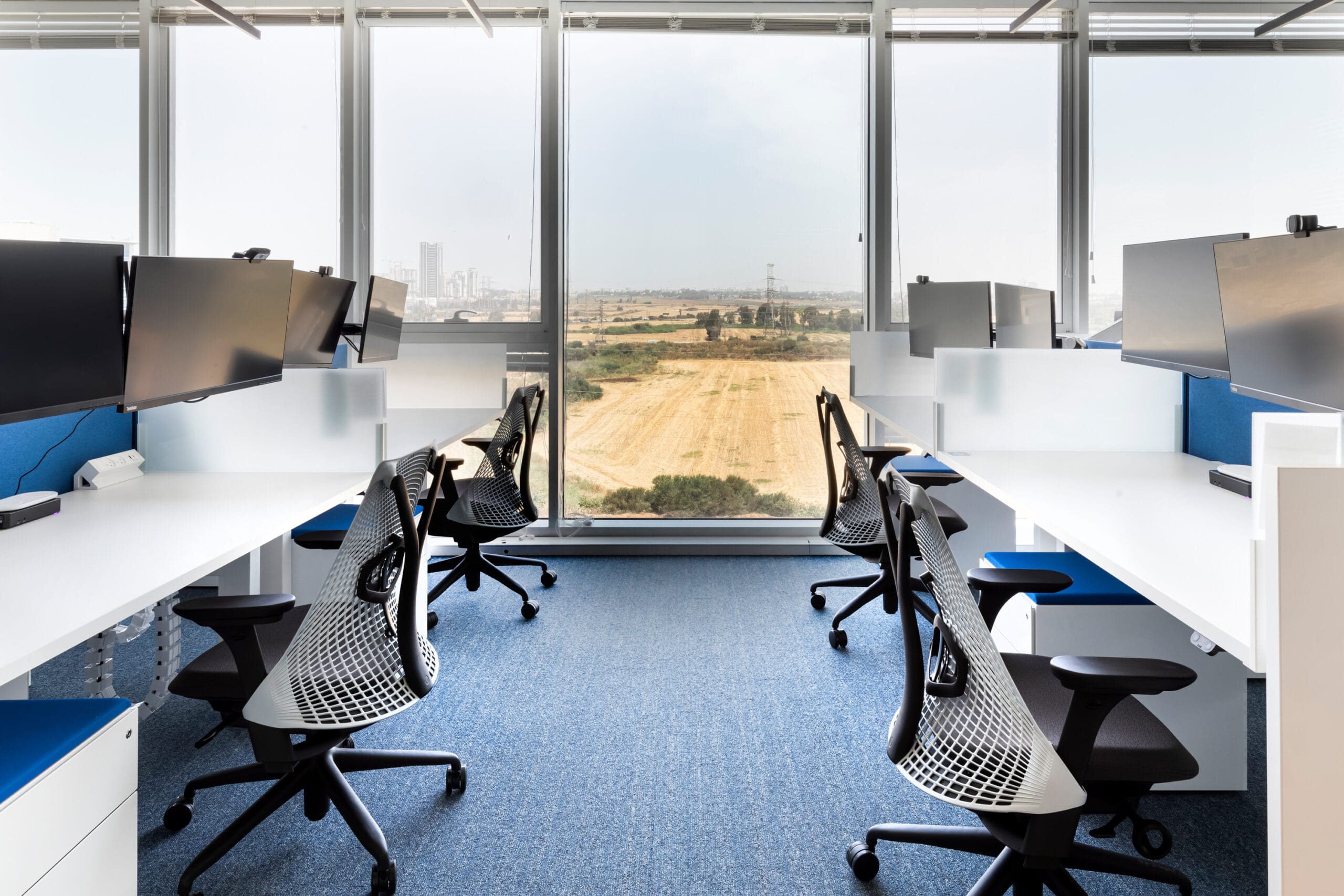 tone-bench-knollsayl-herman-miller-scaled-3