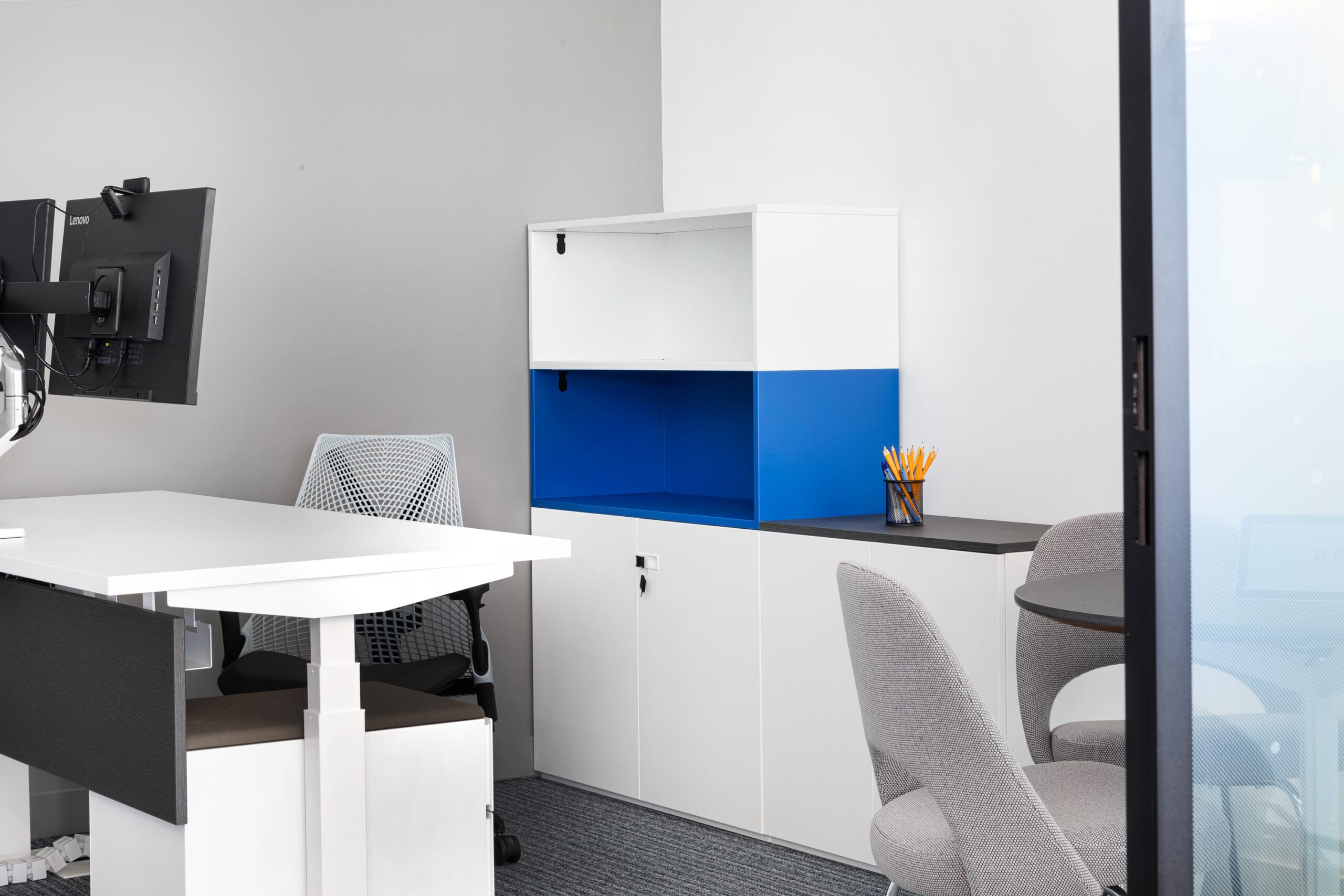 tone-tablecolourfold-storage-knoll-scaled-3