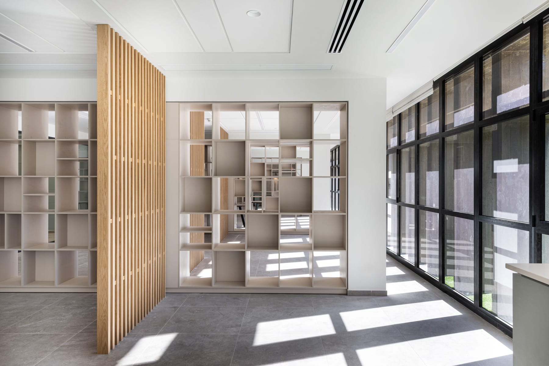 נגרות-מקומית-פיטרו-5-1-1