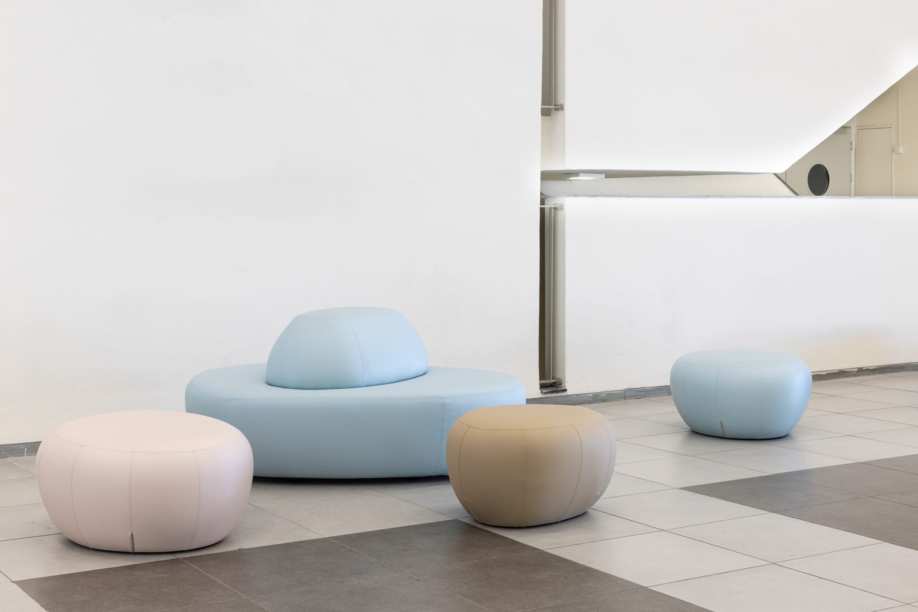 פופים-בייצור-מקומי-פיטרו-4