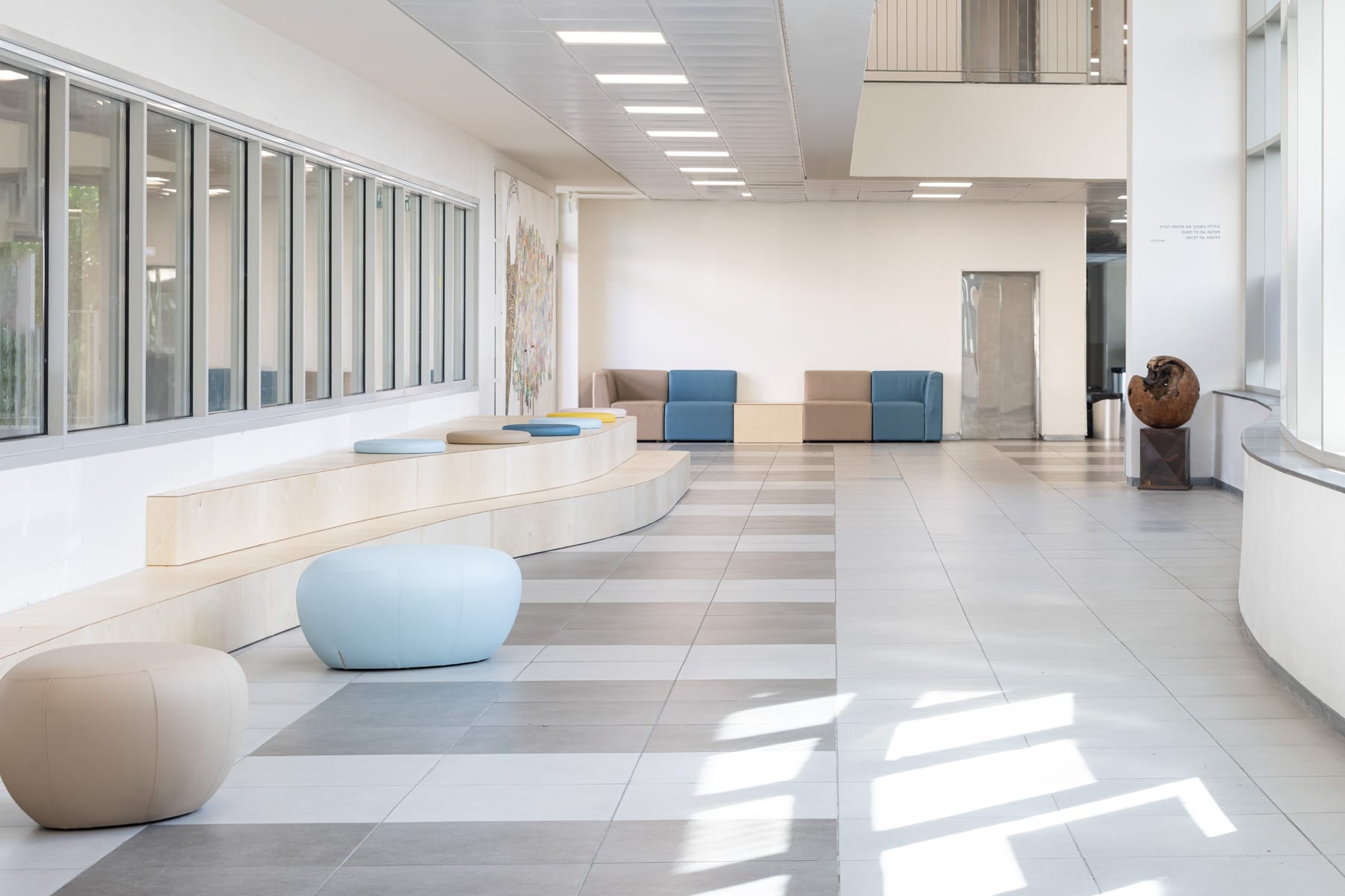 פופים-בייצור-מקומי-פיטרו