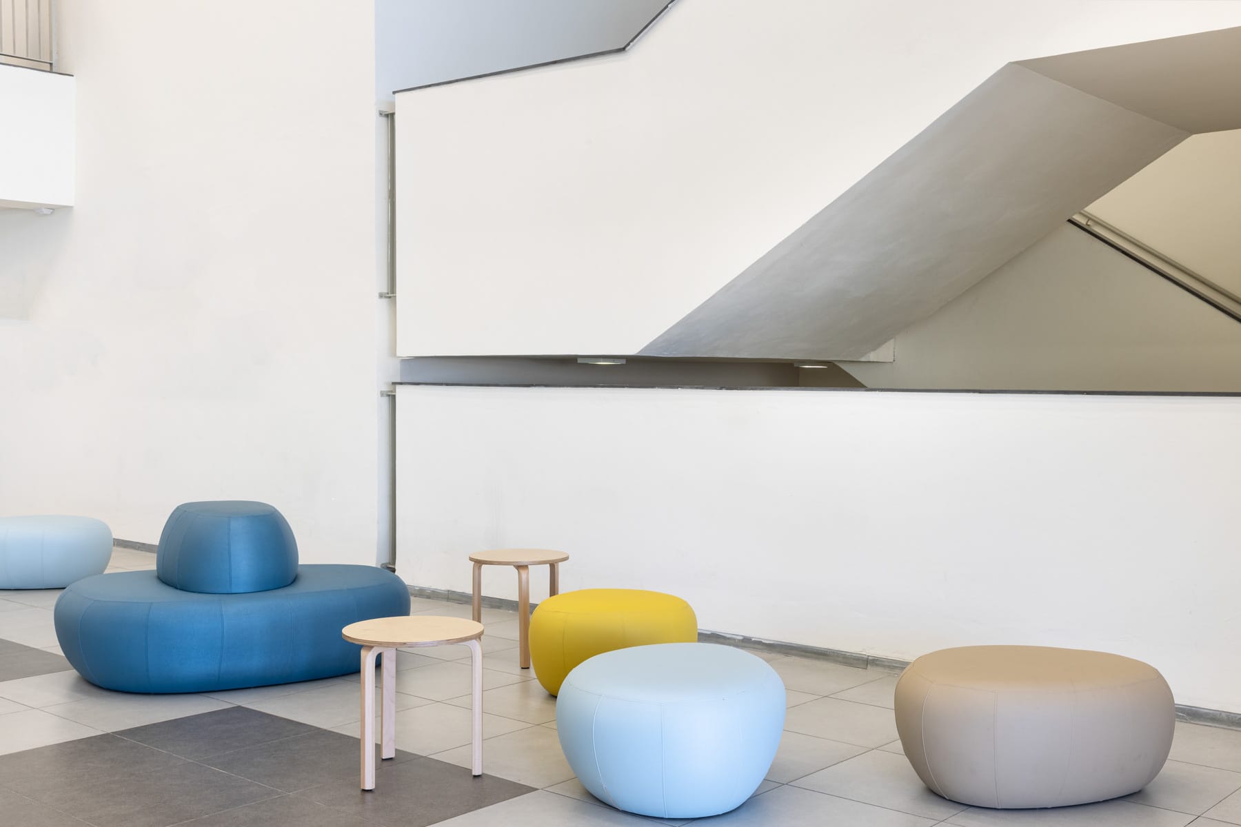 פופים-הייצור-מקומישולחן-CIRCLE-פחטרו-4