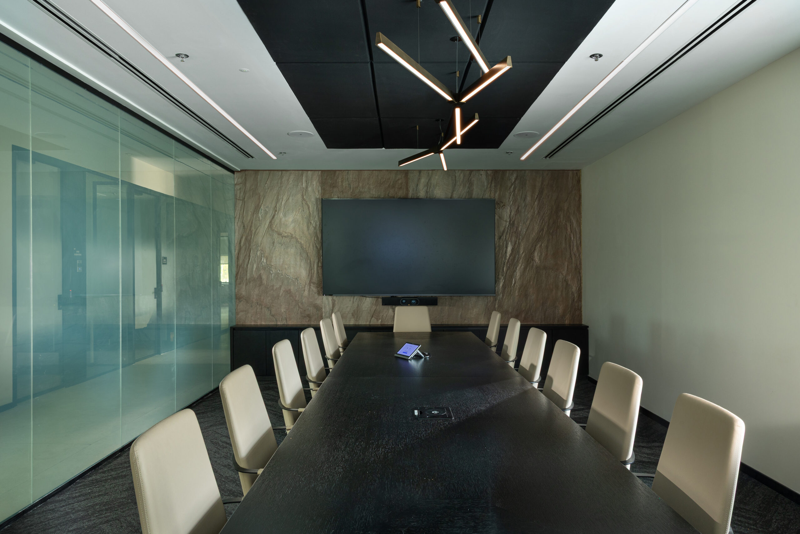 פיטרו-3-scaled-1