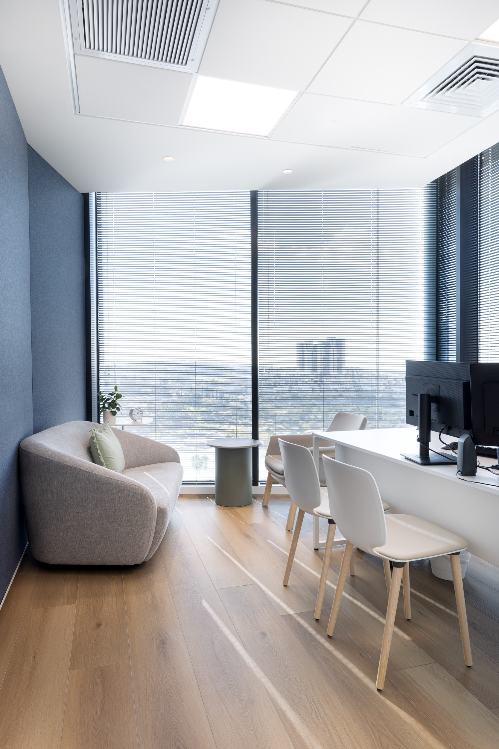 BOB ספה בייצור מקומי+drage table by b&t+to be by b&t (3)