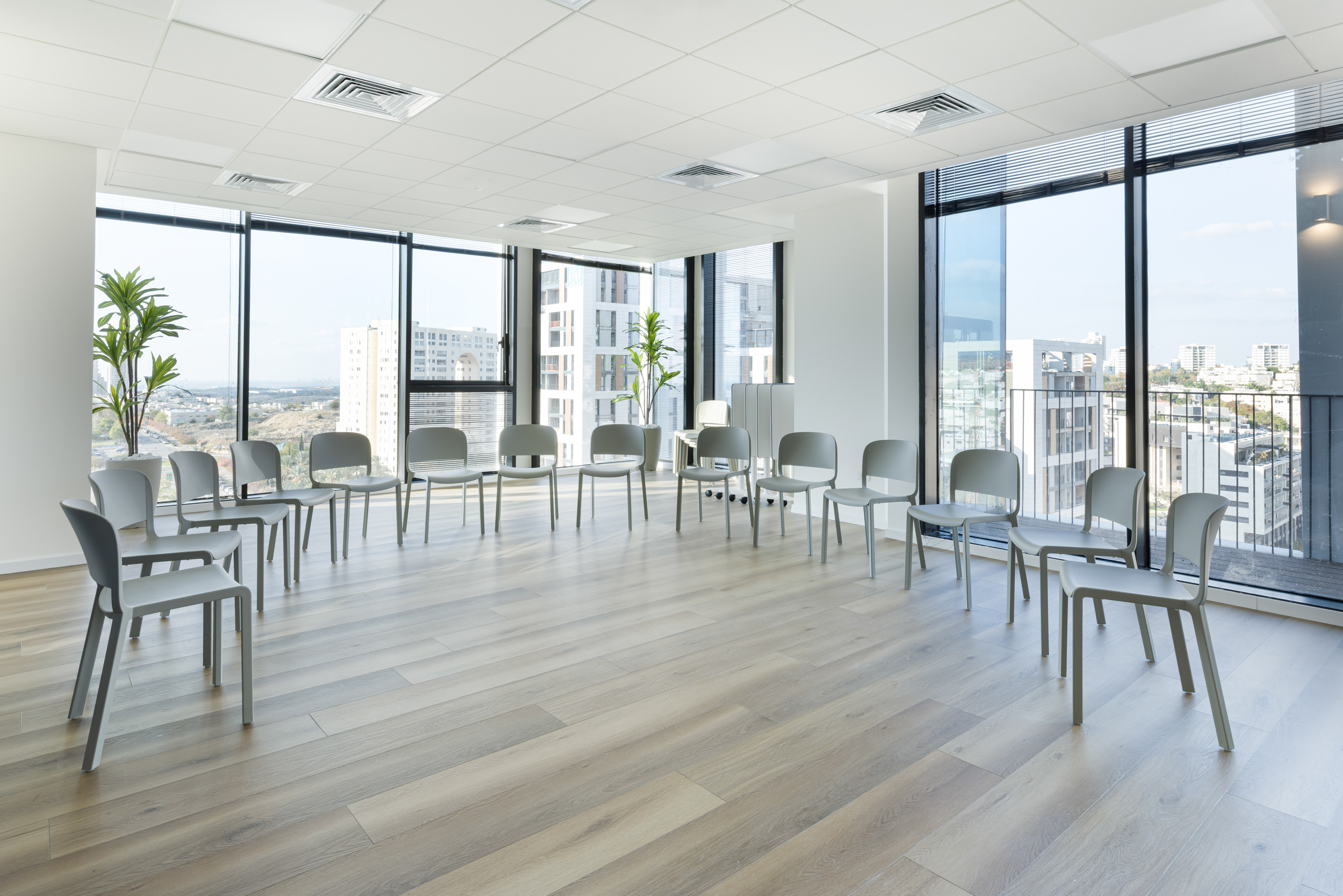 dome chair by Pedrali (2)