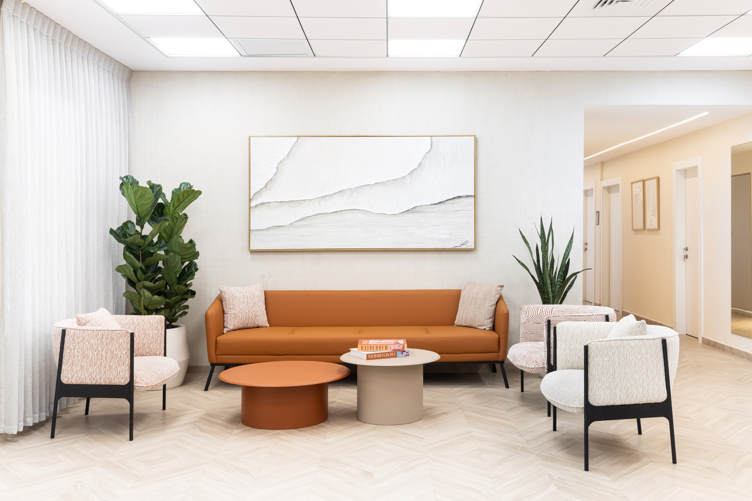 ספה בייצור מקומי BOOM+כורסא בייצור מקומי היילי Haily+drage table b&t (2)