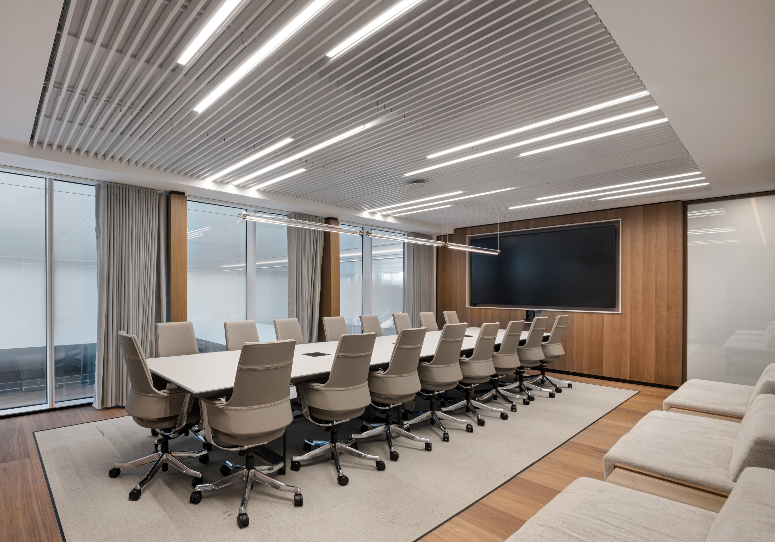 45-90 table by Falmar+delphi meryfair (5)