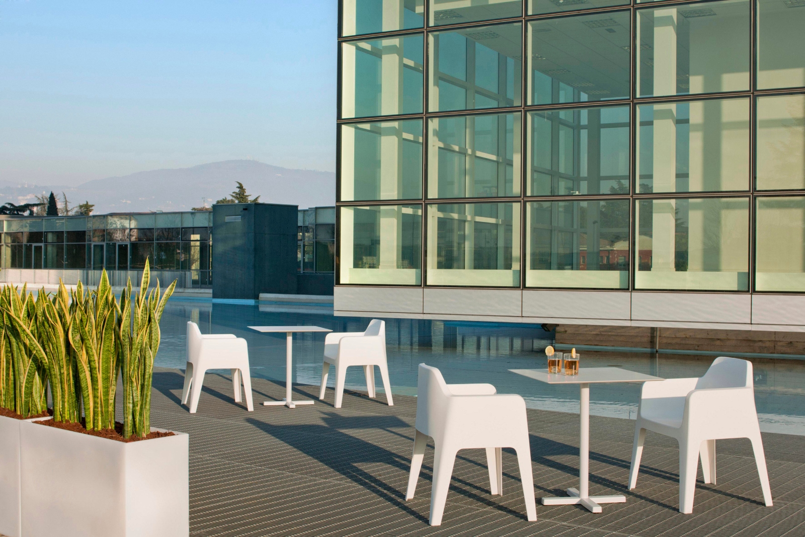 bold-plus-air-gallery-01